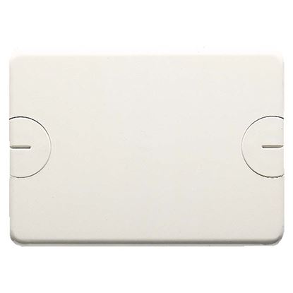 Immagine di PLACCA CIECA GEWISS, PER SCATOLE RETTANGOLARI, DA INCASSO, 3 POSTI, A VITE, COLORE BIANCO NUVOLA